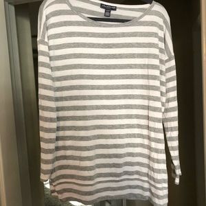 Pea in the pod maternity light weight sweater